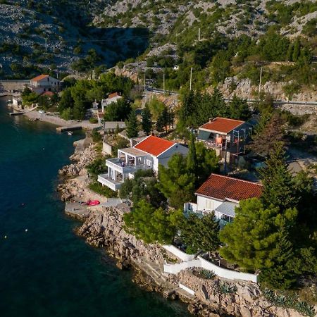 Apartamento Kuca Za Odmor Seahouse Karlobag Exterior foto
