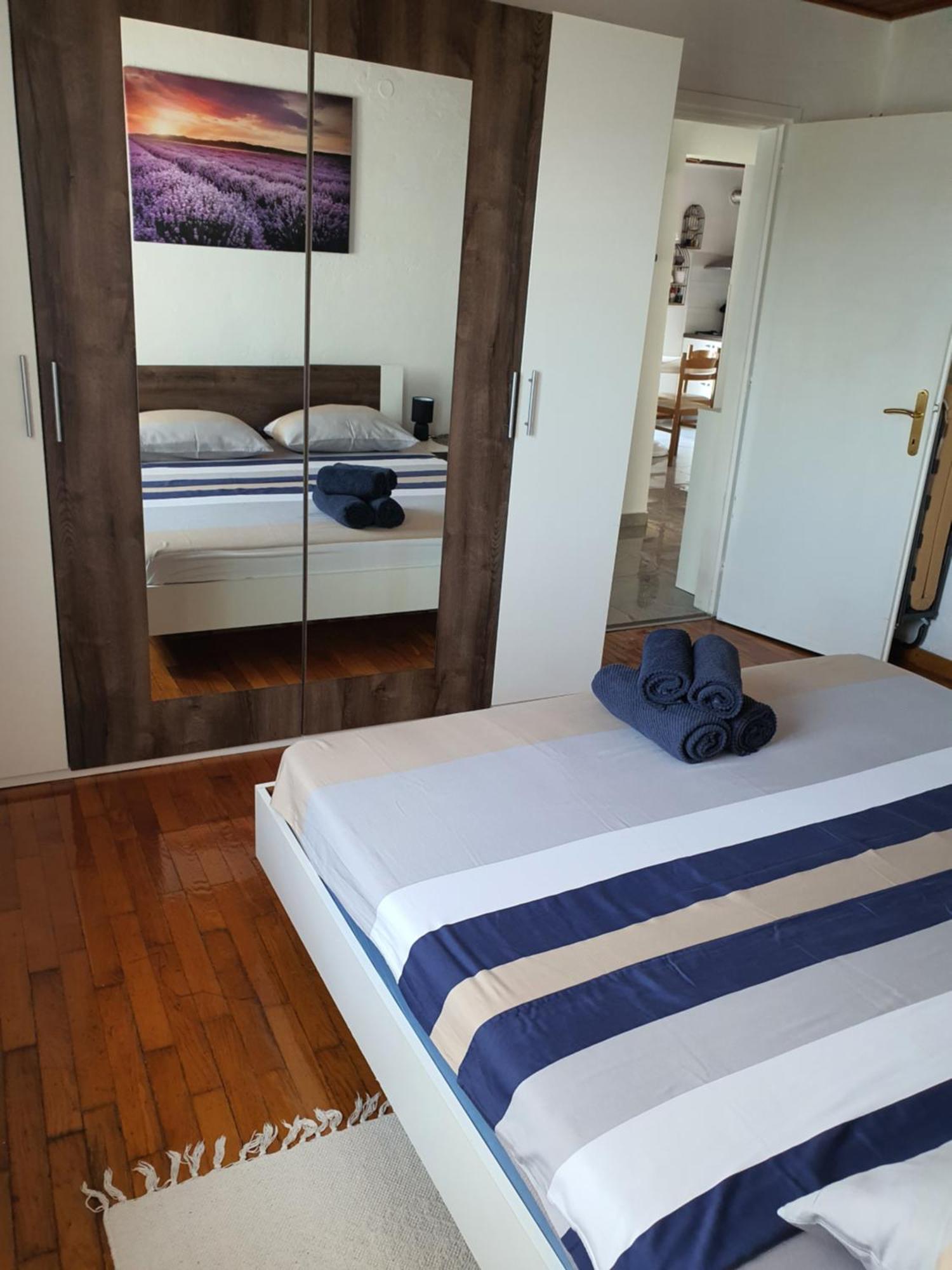 Apartamento Kuca Za Odmor Seahouse Karlobag Exterior foto